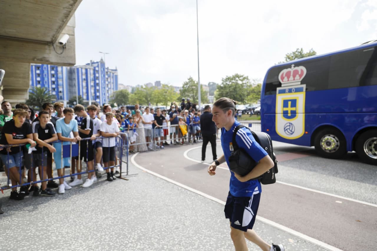 Marcelo Flores: "Es muy diferente de mi estilo y estoy tratando cada día de adaptarme"