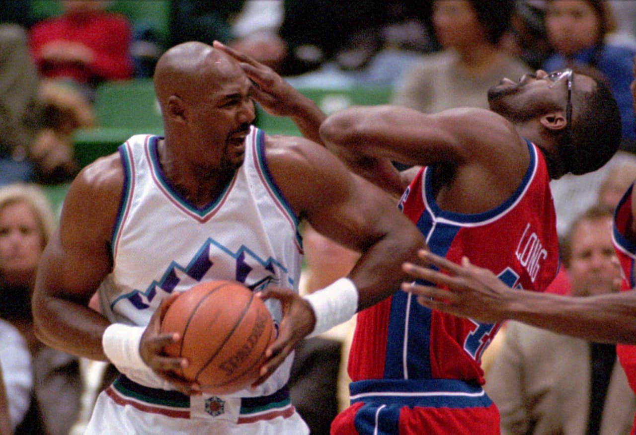 Karl Malone | El miembro del Salón de la Fama desde 2010, acompañó en su travesía por tierras mexicanas a Stockton.