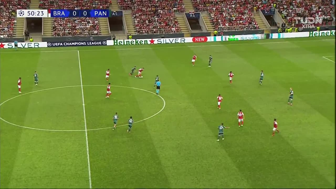 ¡GOL!  anota para Sporting Braga. Abel Ruiz