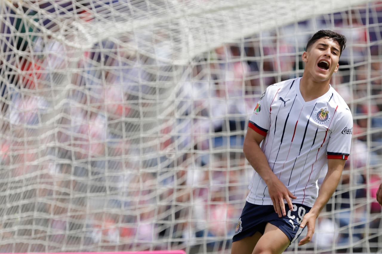 <b>Mediocampista: </b>Alejandro Zendejas