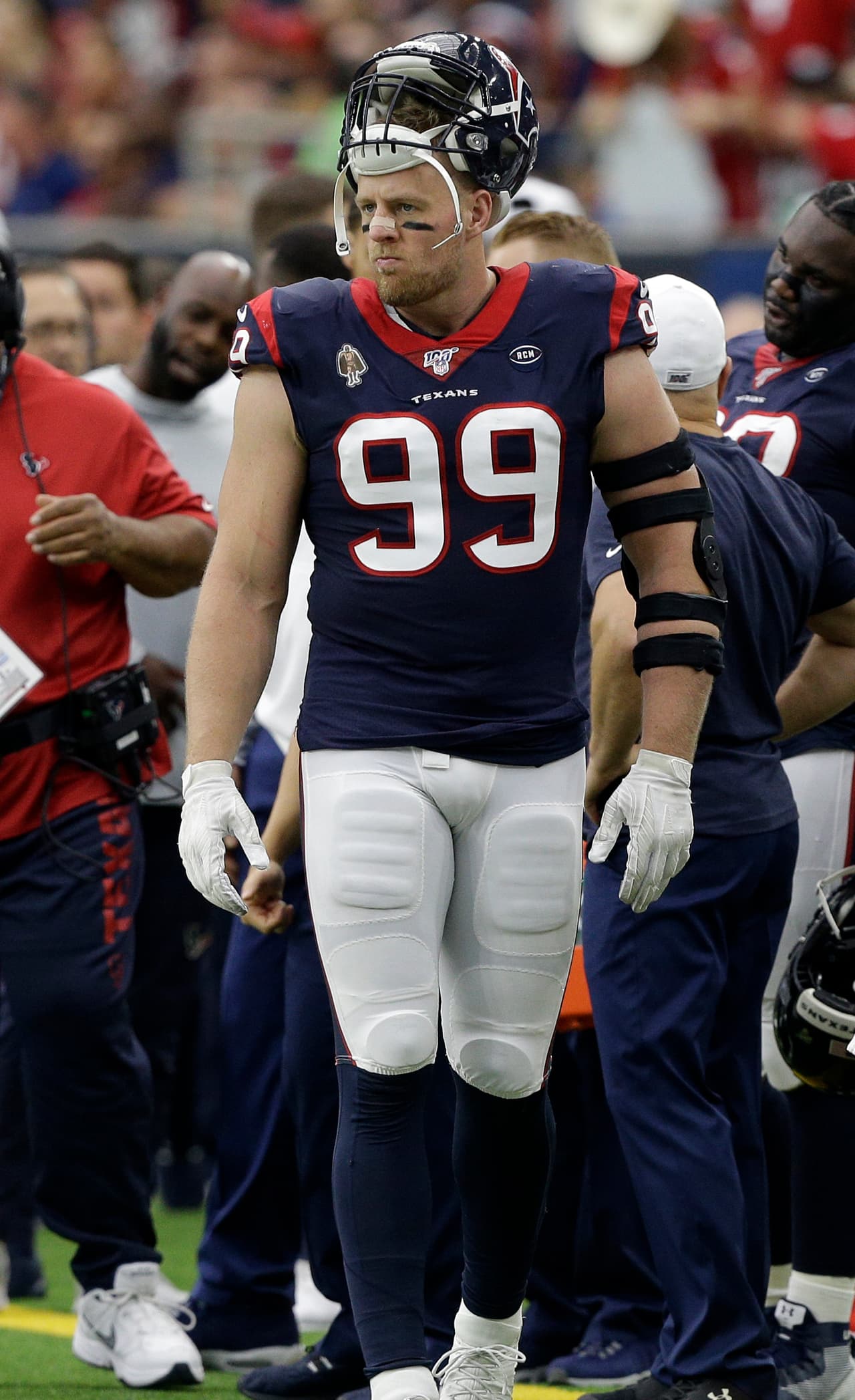 Los pateadores fueron protagonistas, pero las clásicas atrapadas y tacleadas forman parte de las mejores fotos en la Semana 8.