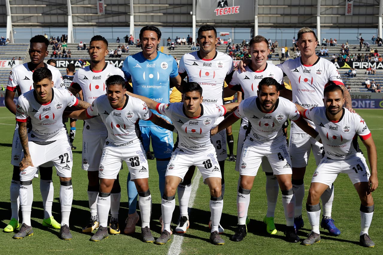 Lobos BUAP presentó estos once titulares para el encuentro de este domingo.