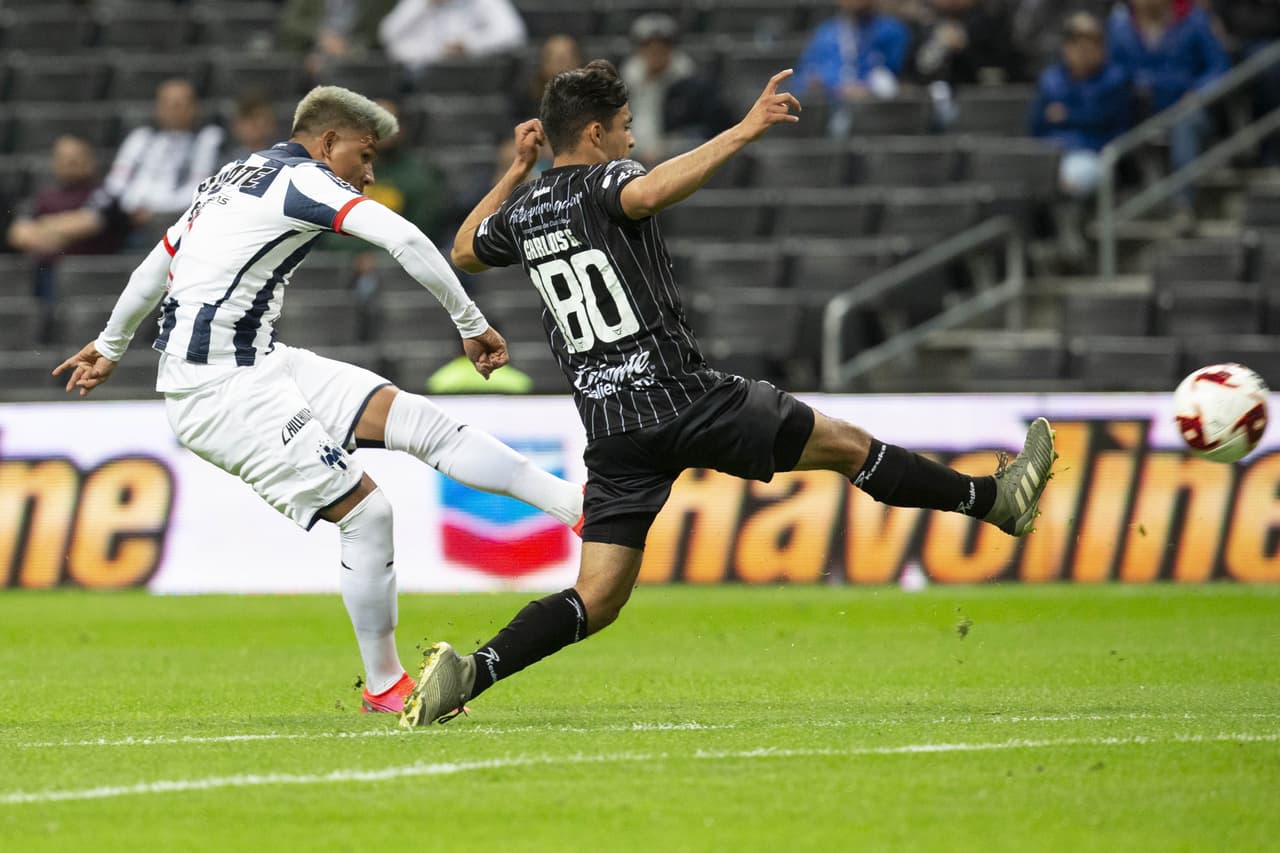 Gallardo (8’), Janssen (65’) y Layún (73’) fueron los verdugos de la noche. La siguiente ronda recibirán a Santos.