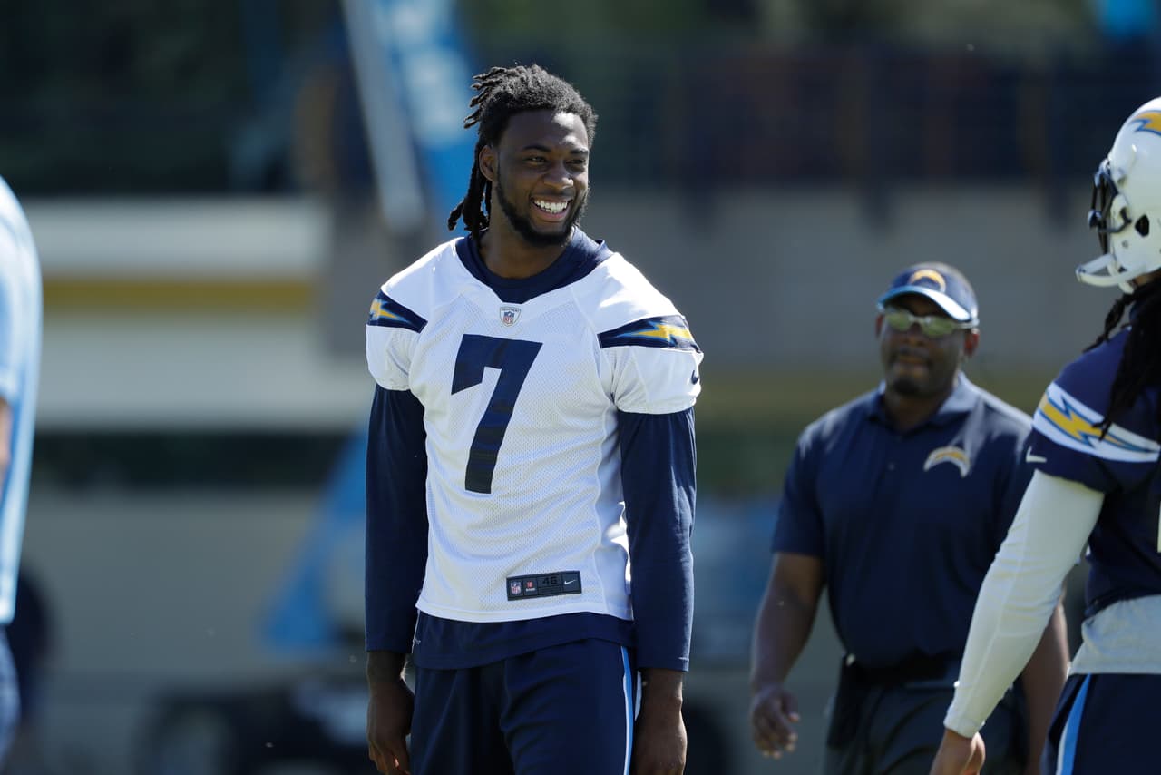 San Diego Chargers rookie wide receiver Mike Williams (7) trains during an NFL football practice Tuesday, May 23, 2017, in San Diego. (AP Photo/Gregory Bull)