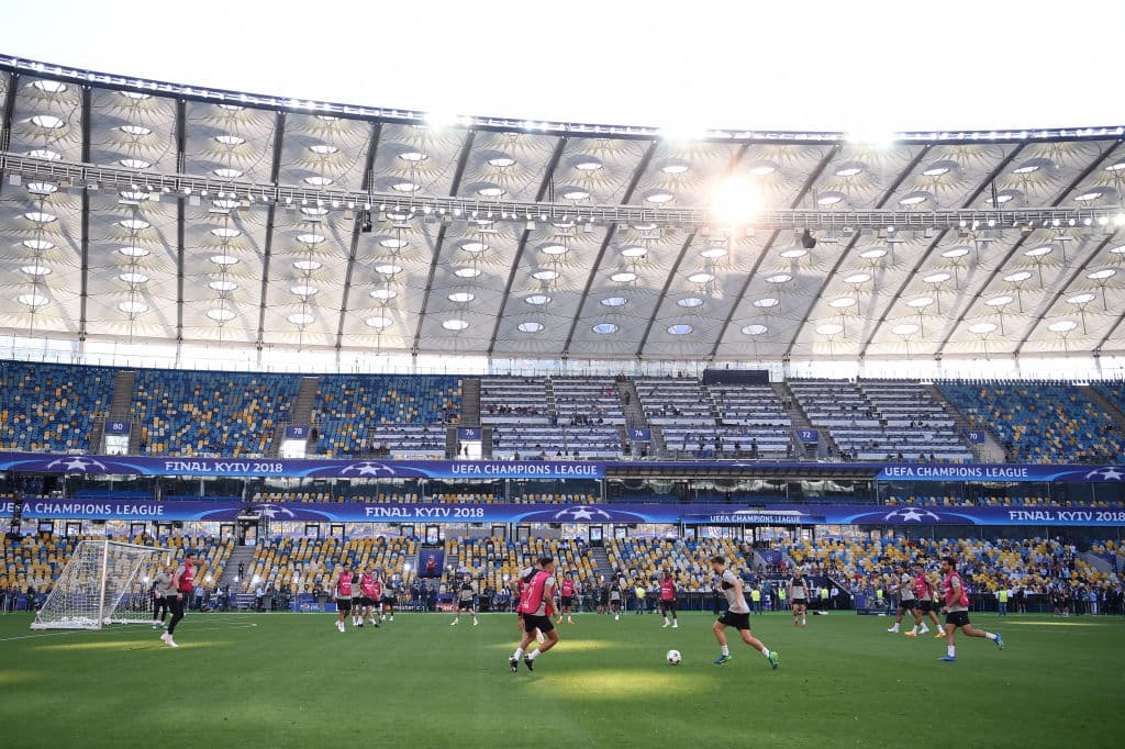 El Estadio Olímpico de Kiev fue reinaugurado en 2011 con un concierto de la cantante colombiana Shakira, no es casa de ningún club y alberga los partidos de local de la Selección de Ucrania.