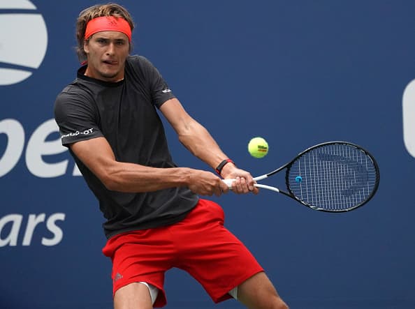 En duelo de alemanes, el joven Alexander Zverev derrotó en un intenso primer set (7-6) a Philipp Kholschreiber.