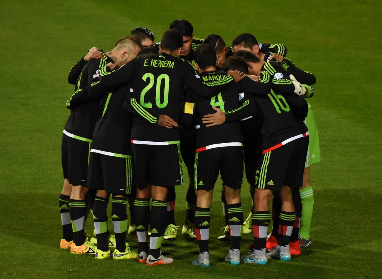 México abrió su participación en Copa América con un empate ante Bolivia que dejó mal sabor de boca a la afición. Las actuaciones futbolísticas en el campo fueron disparejas, conoce como los calificamos.