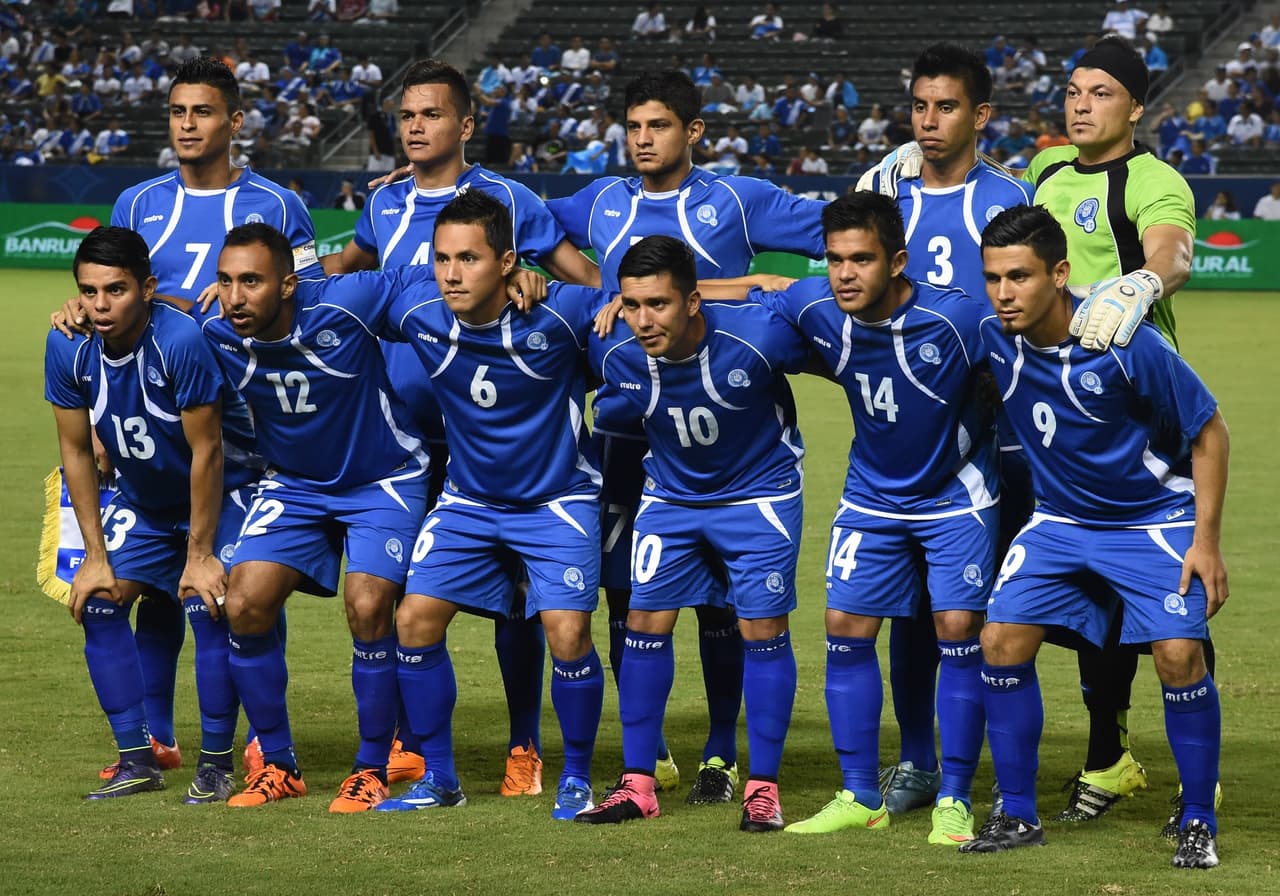 El Salvador abandona concentración y exigen mejoras previo a eliminatoria mundialista