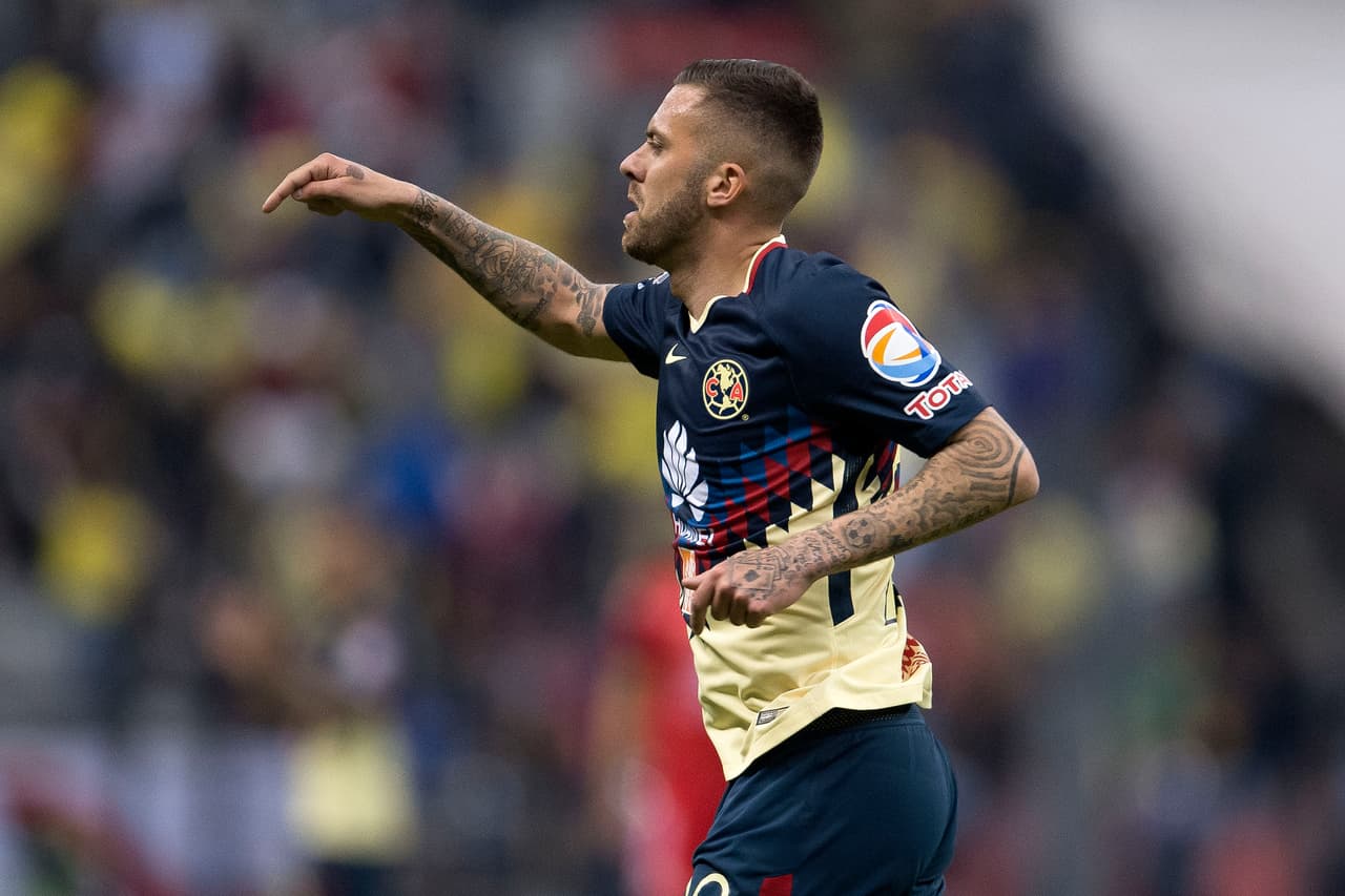 El atacante europeo se estrenó en el balompié azteca.