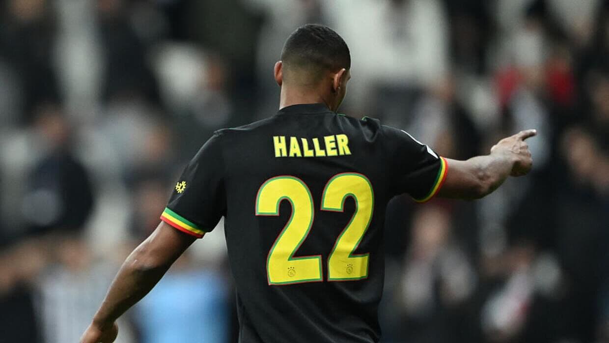 Sebastien Haller agradece apoyo tras detección de tumor testicular