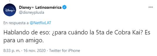 Estos fueron los mensajes que intercambiaron ambas plataformas y los memes después de sus respuestas.