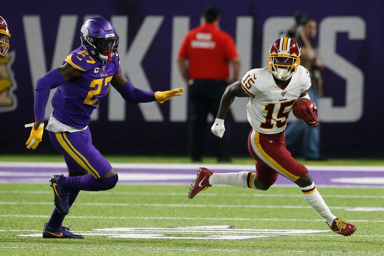 Washington Redskins 9-19 Minnesota Vikings. Adrian Peterson sigue haciendo historia en yardas por tierra.