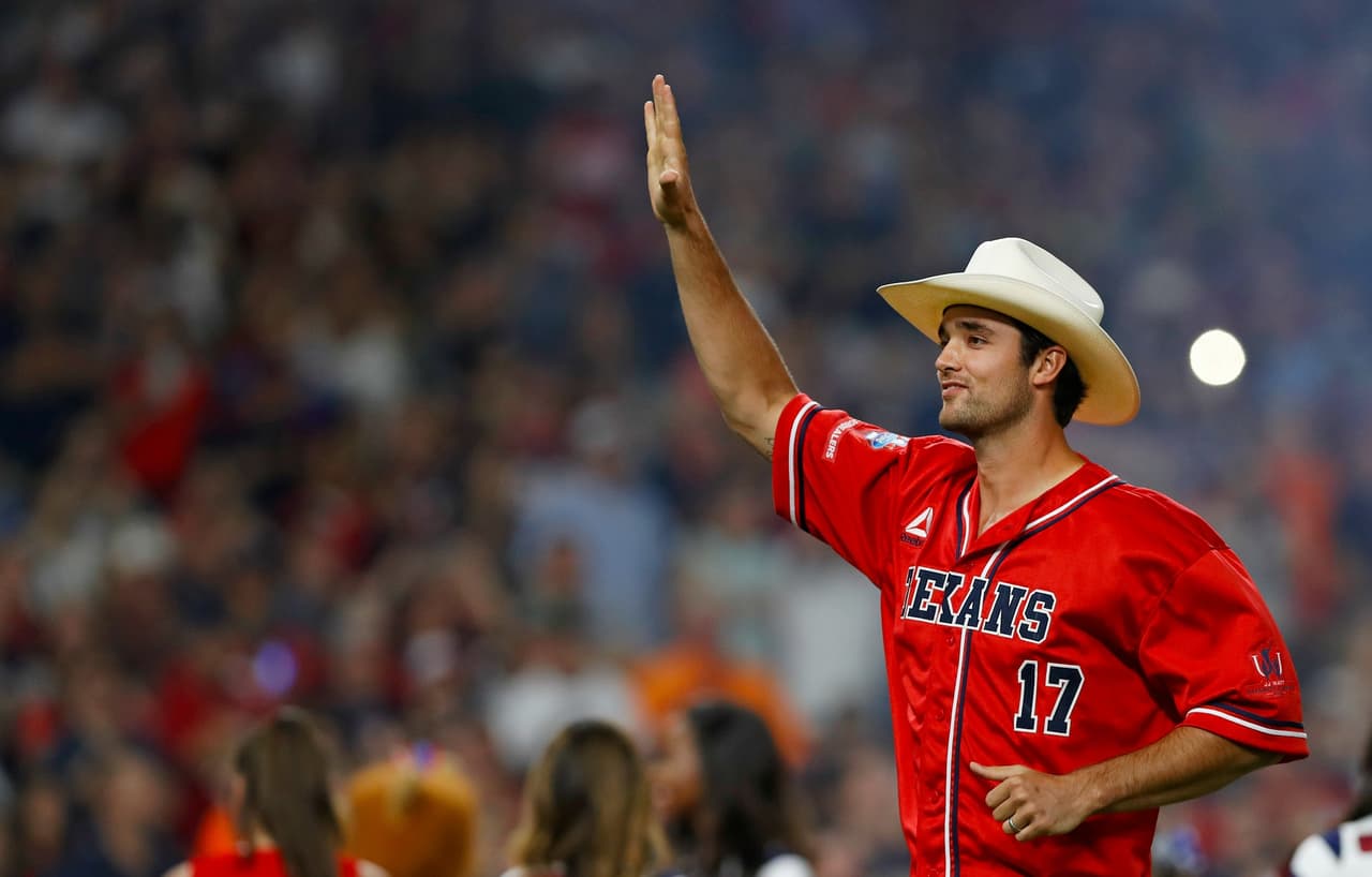 La nueva adquisición de los Broncos, el quarterback Brock Osweiler.