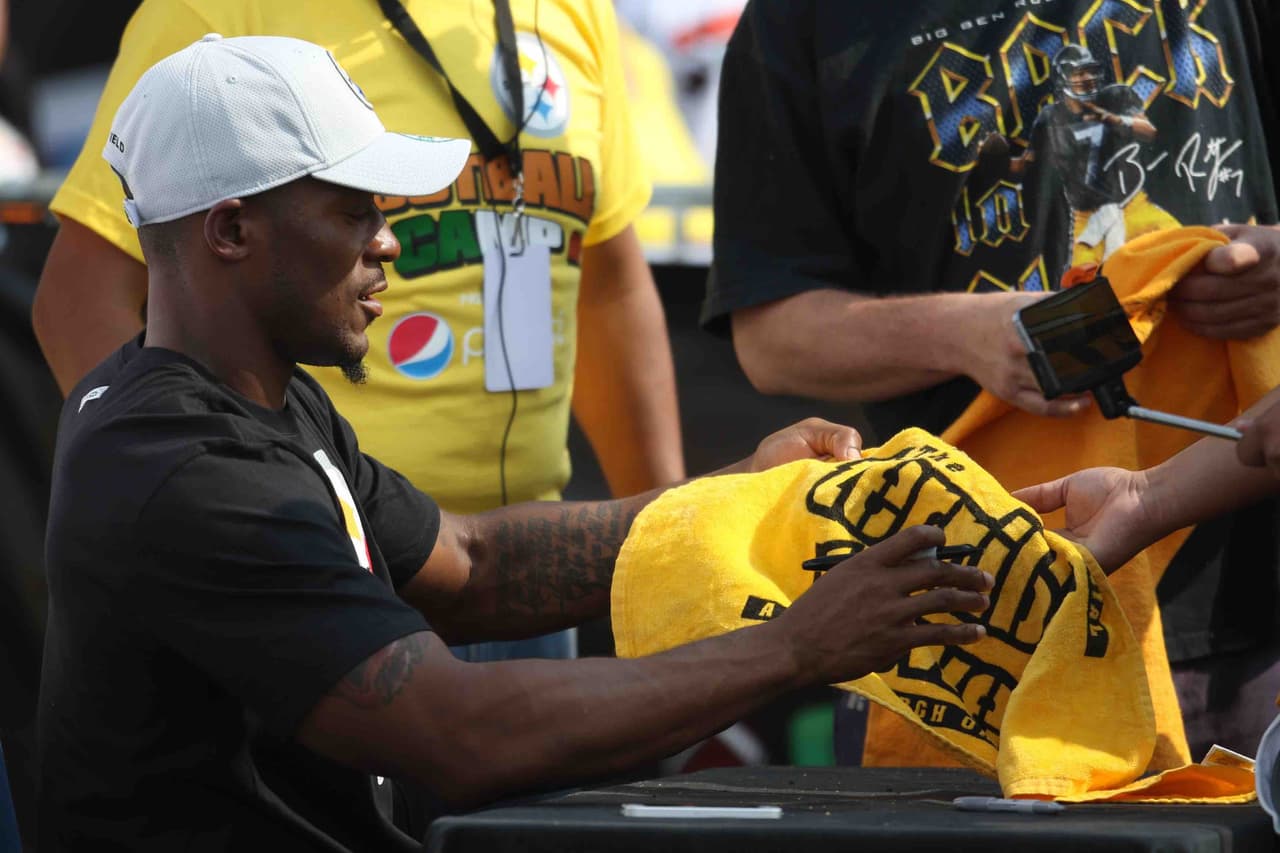 Jóvenes y niños acudieron a las clínicas impartidas por leyendas de los Steelers en México. Checa las mejores tomas.