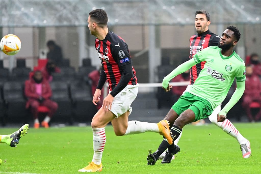 Lluvia de goles cayó en San Siro, donde el Milan se lleva la victoria 4-2 ante el Celtics en la UEFA Europa League. Tom Rogic abrió el marcador para la escuadra verde y Odsonne Edouard los ponía ya dos tantos arriba, pero la escuadra rossonera despertó y anotó cuatro tantos por parte de Calhanoglu, Castillejos, Hauge y Díaz durante la quinta Jornada.