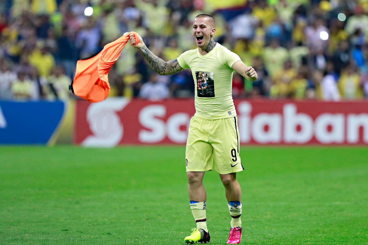 A pesar de tener menor participación, el delantero argentino anotó dos goles en la Liga de Campeones de Concacaf en 2016, en la que volvió a ser campeón.