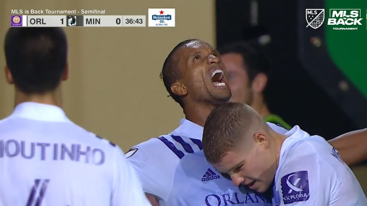 ¡Orlando pega primero! Nani humilla al defensa, saca la garra y perfora las redes