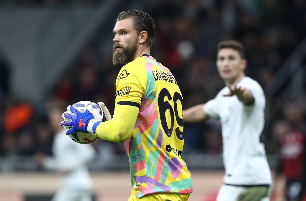 Qatar 2022: Polonia piensa en Grabara para sustituir a Dragowski