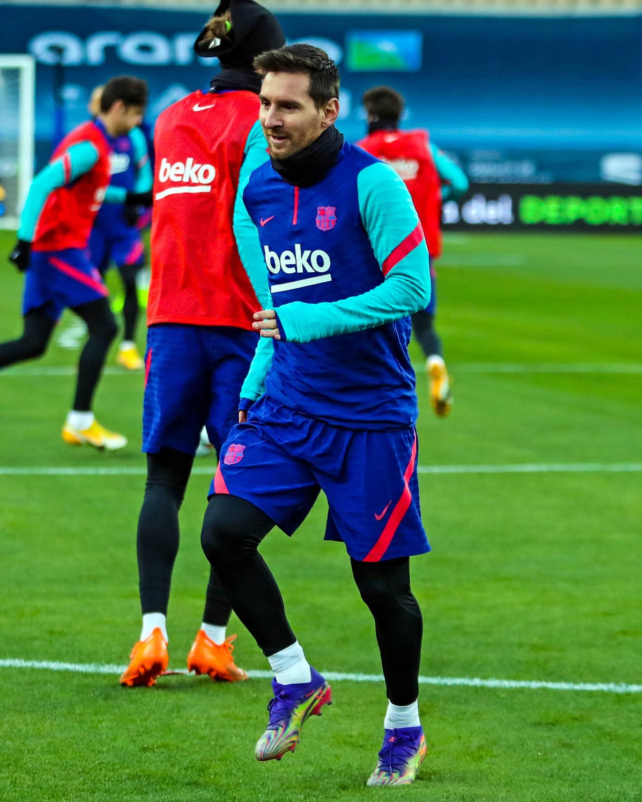 Messi entrena con normalidad a un día de la Final de la Supercopa