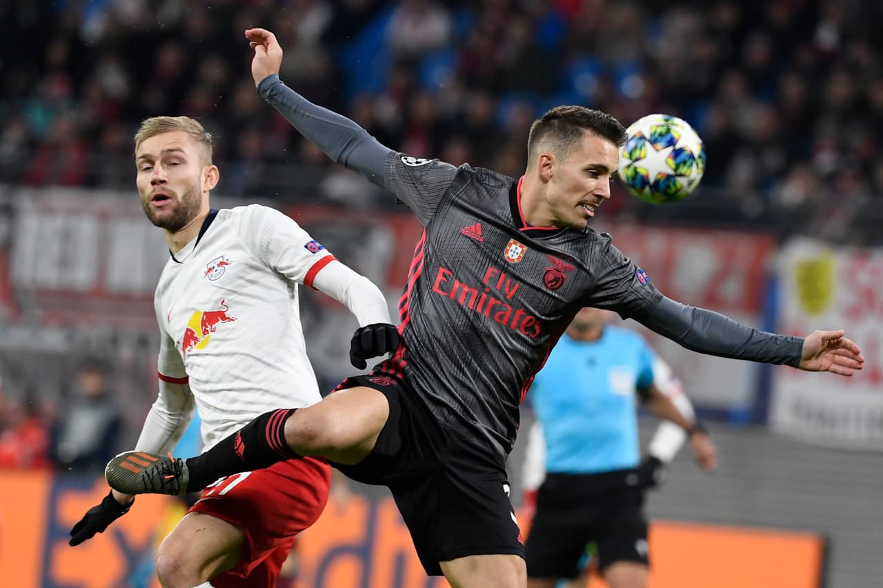 RB Leipzig empata 2-2 con el Benfica; para los visitantes marcaron Pizzi y Vinícius, Forsberg hizo doblete al final del partido para rescatar el empate.