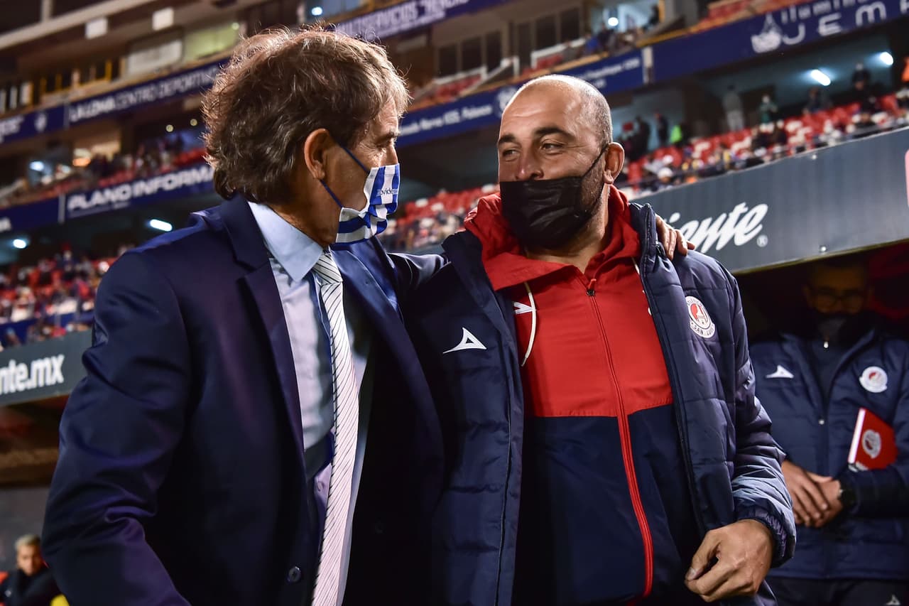 Atlético San Luis y Pachuca arrancaron el Grita México C22 en el Alfonso Lastras con nuevas esperanzas tras los fracasos de ambos el torneo pasado.