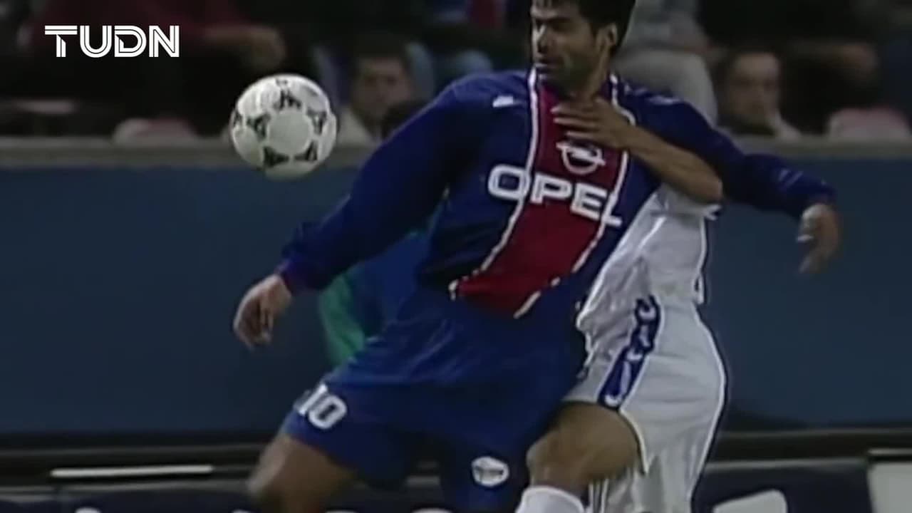 Ni Neymar, Cavani, Dinho o Ibra: PSG eligió a su mejor jugador