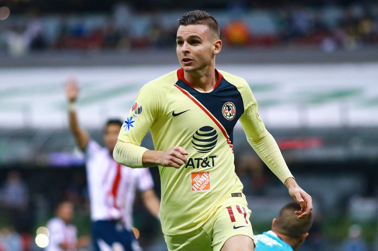 Nicolás Benedetti (América) - El colombiano jugó este miércoles su primer Clásico y fue el encargado de cerrar el marcador con una anotacion en el último minuto del partido. Las Águilas ganaron por 2-0 y el Poeta entró en esta prestigiosa lista.