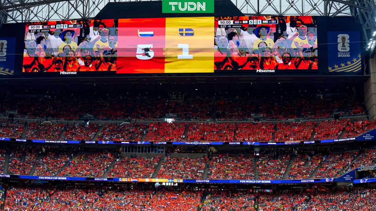 Tormenta eléctrica retiene a aficionados en estadio de Houston tras el Países Bajos vs Suecia