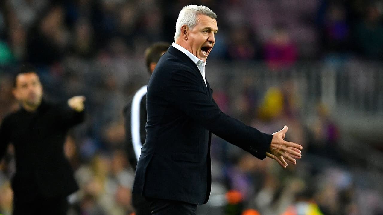 Aguirre, molesto por depender de otros antes de enfrentar a Tecatito