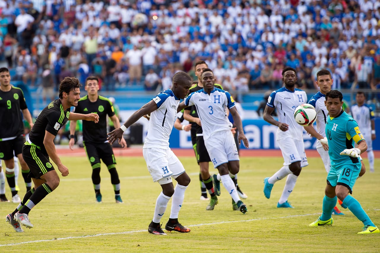 Ya en el partido México se impuso 2-0 y mantiene buen paso en la eliminatoria de la Concacaf.