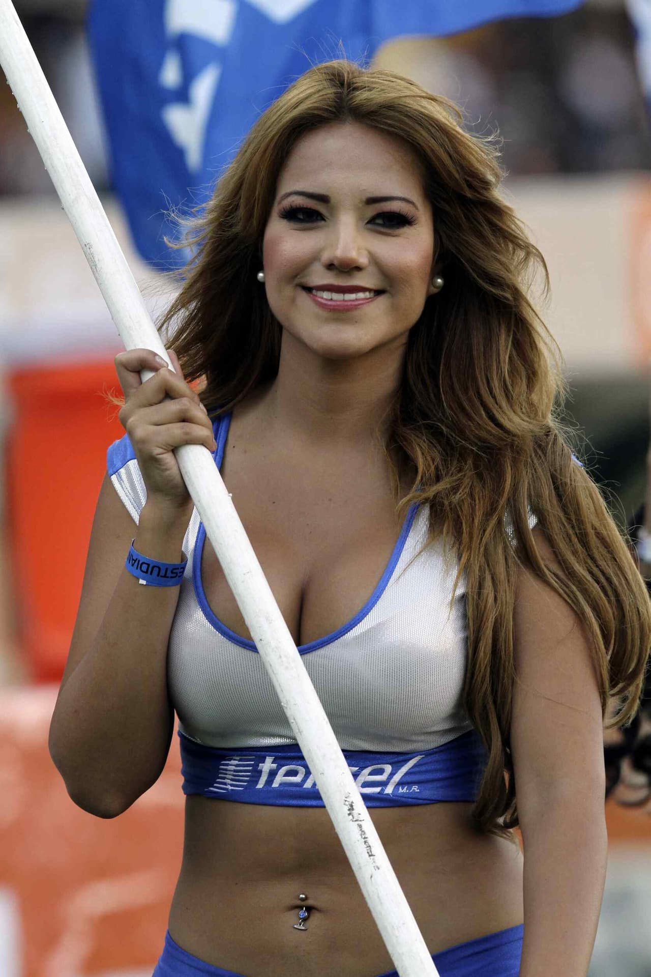 La belleza de las porristas en la fecha 10