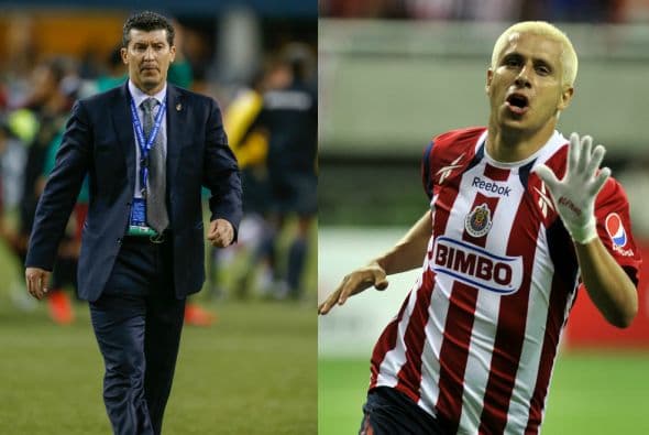 Adolfo Bautista tuvo una mala actitud ante José Manuel de la Torre tras ser sustituido en un clásico del fútbol mexicano ante el América derivo en un enfrentamiento verbal, posteriormente Guadalajara puso transferible al jugador.