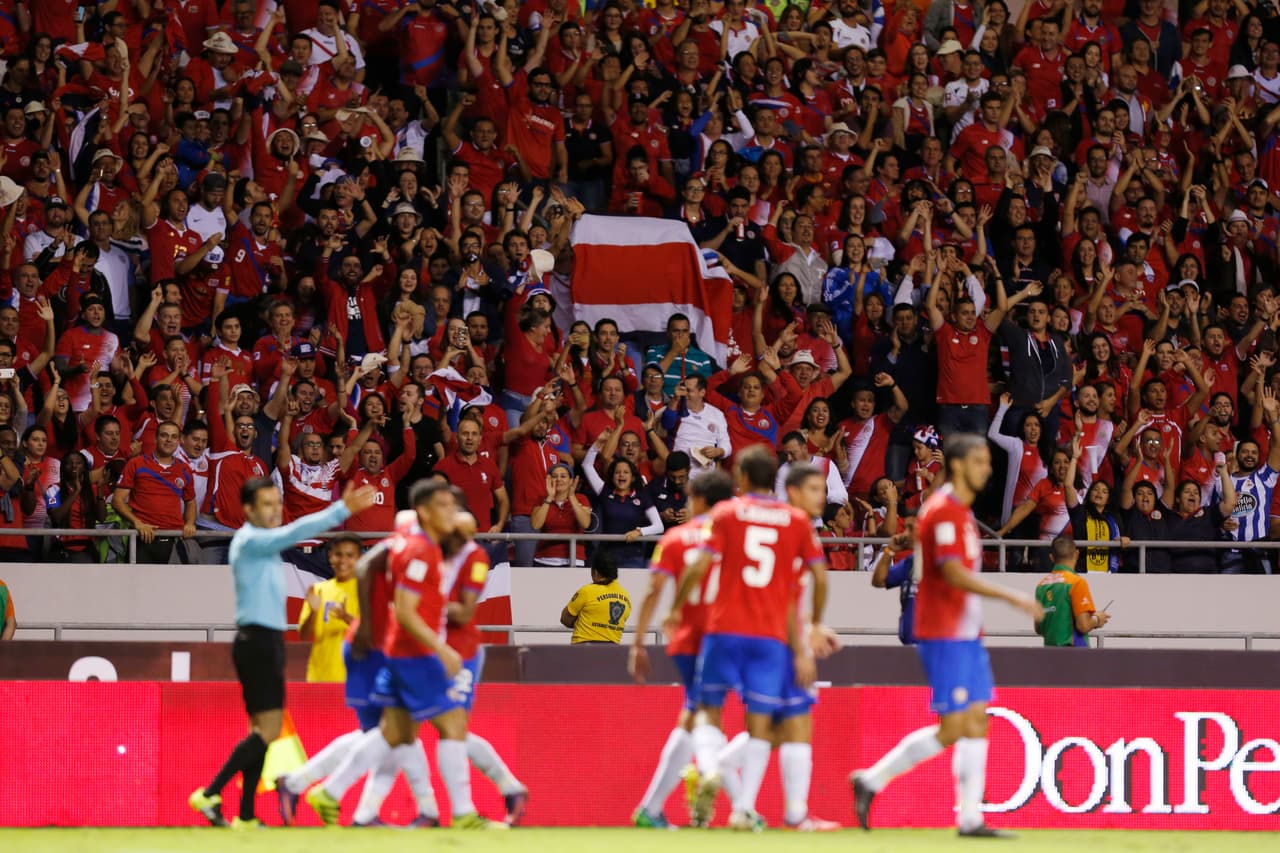 Lo que vino después fue una jornada para el pueblo costarricense, con un equipo avasallador.