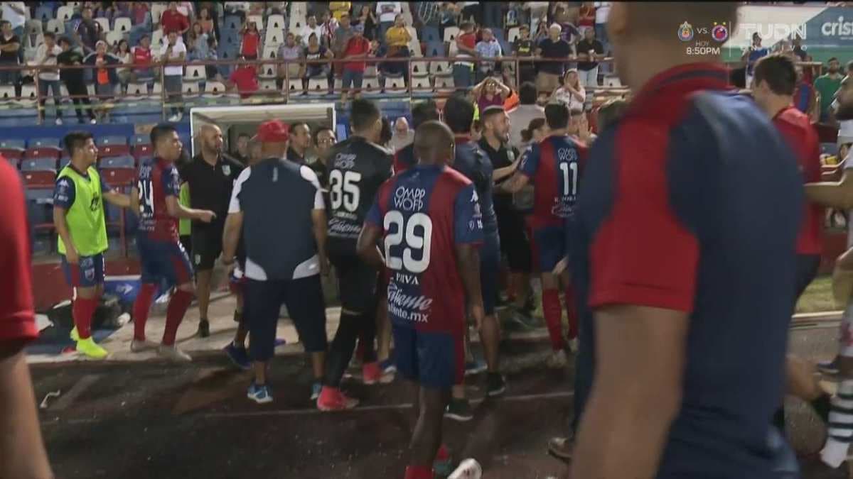 Se armó la campal en el Atlante contra Zacatepec