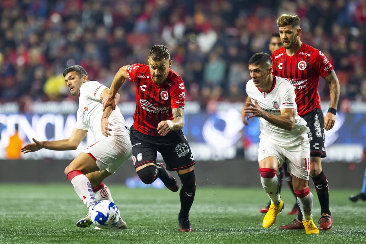 Con gol de Michel Estrada al minuto 88, Tijuana y Toluca dividen puntos en el Estadio Caliente.