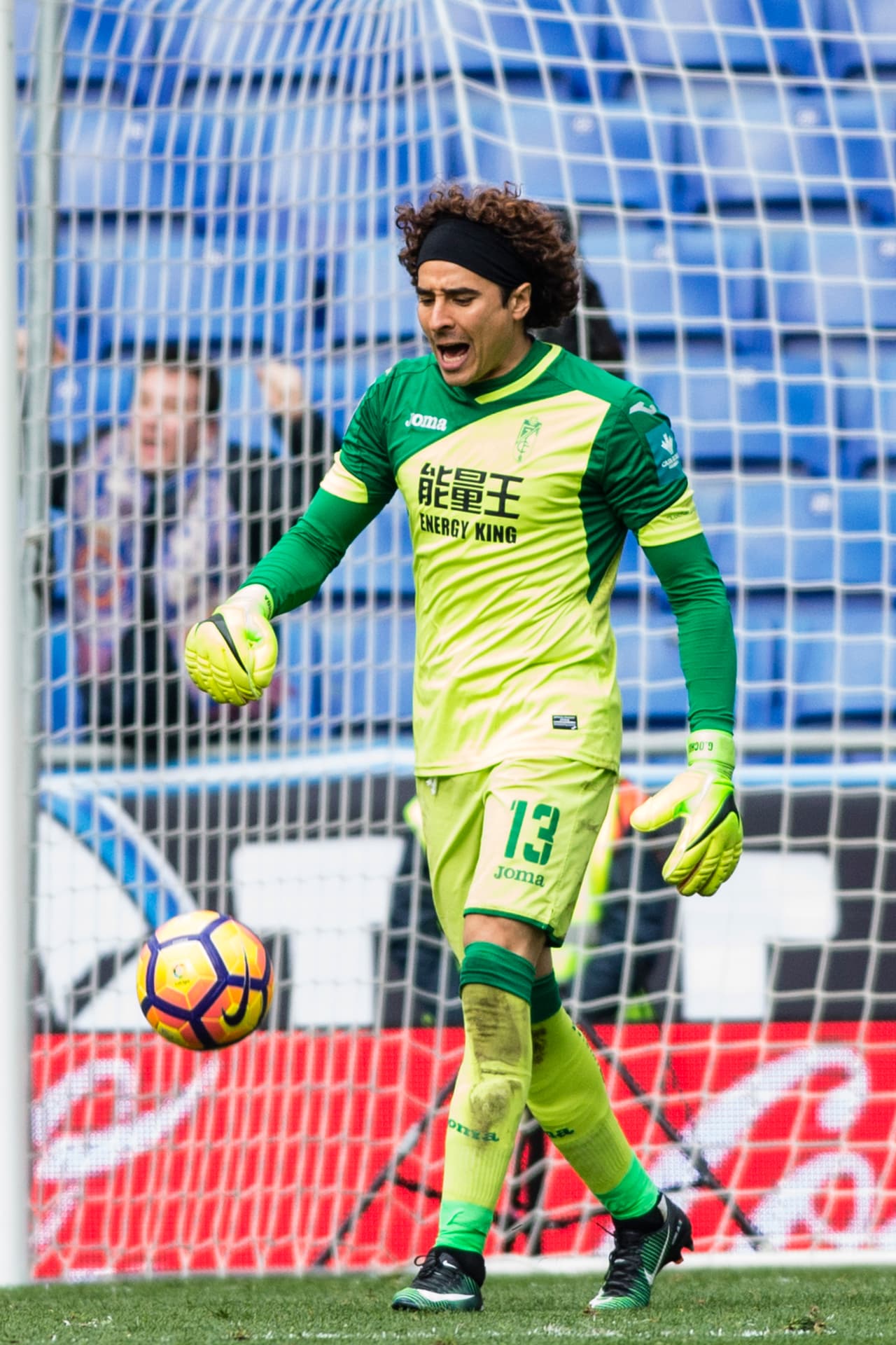 La Liga - Jornada 31: Granada Vs. Valencia - Domingo 9 de abril - 5:00 a.m. ET/4:00 a.m. CT/12:00 a.m. PT