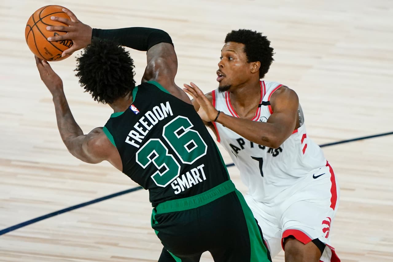 Boston Celtics pegan primero y con un marcador de 112-94 sobre los Raptors, los celtics ponen la serie 1-0.