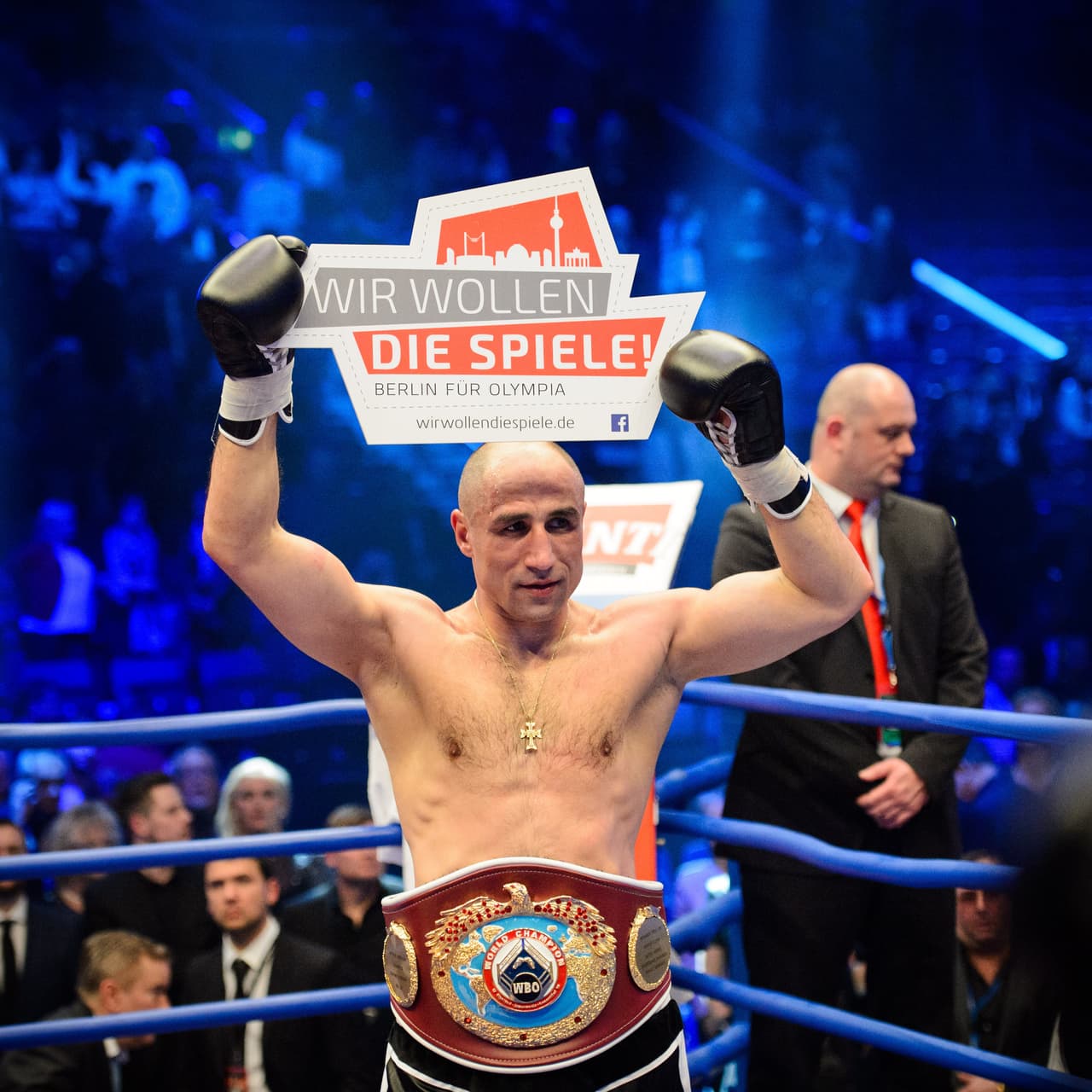 Abraham derrotó a Stieglitz por tercera vez.