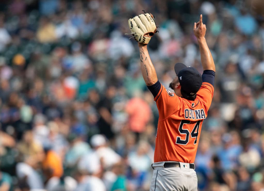 Efectivamente y como dice Osuna, ahora lo único en lo que debe concentrarse es en el béisbol y buscar llegar lejos con los Astros en la postemporada.