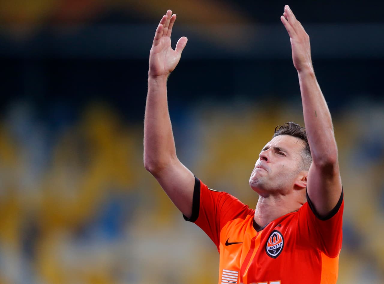 Shakhtar Donetsk enfrentará al vencedor de la eliminatoria entre Eintracht Frankfurt y Basilea.