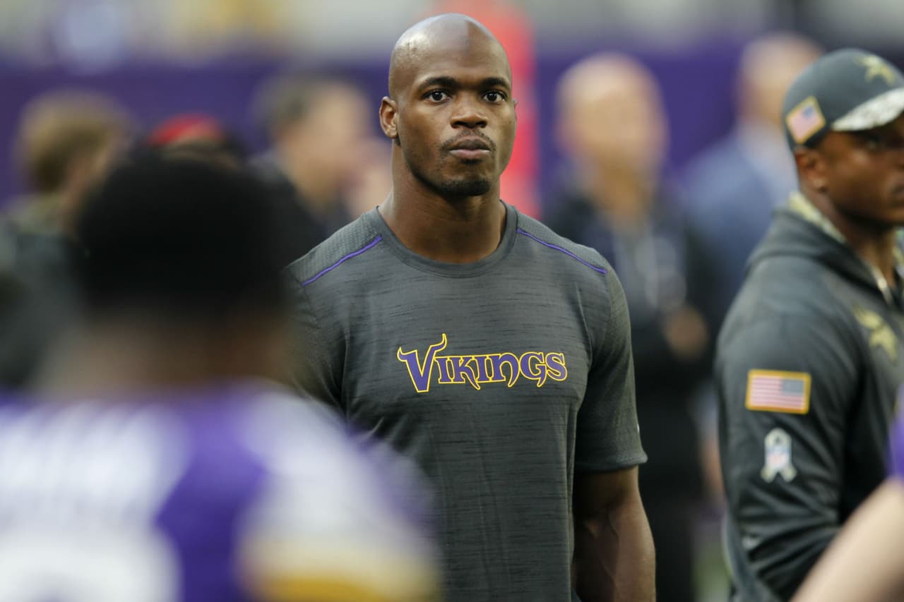 Adrian Peterson fue activado y ya puede jugar con los Vikings