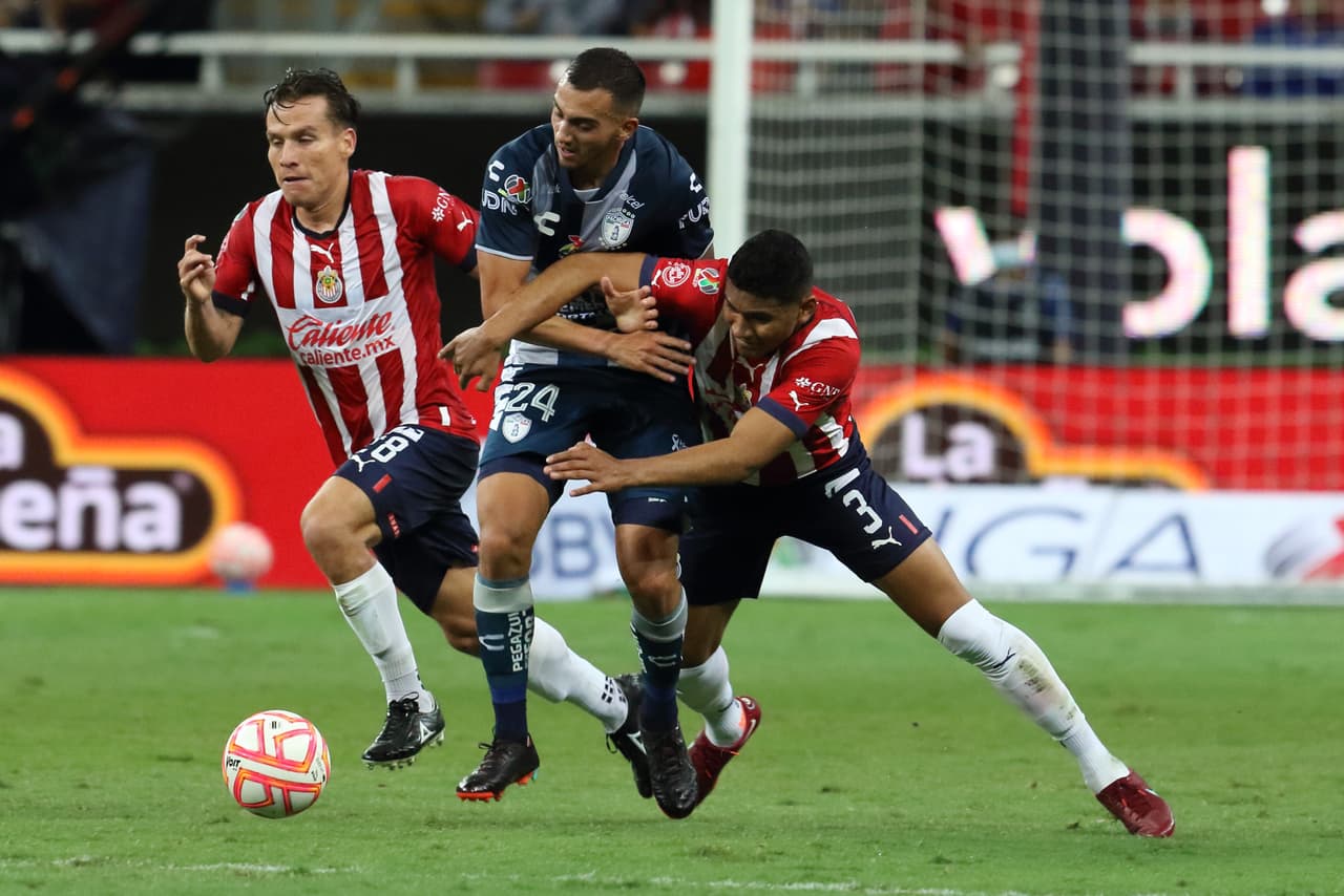 Chivas sigue sin anotar en el Estadio Akron y sin ganar en el Apertura 2022 tras empatar 0-0 ante Pachuca en la Jornada 6.