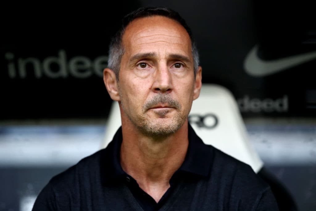 El técnico Adi Huetter no contó con los mexicanos en el Eintracht Frankfurt y cedió terreno de nuevo en la Bundesliga, donde su equipo pierde protagonismo.