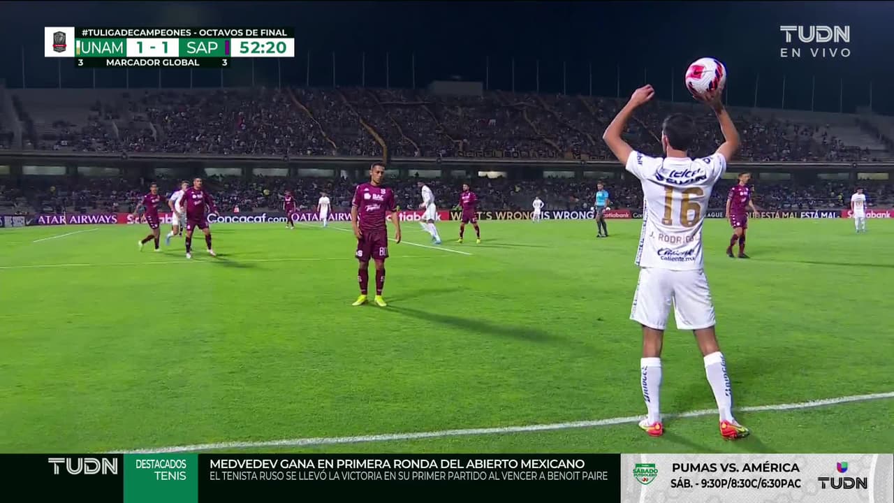 ¡TIRO ATAJADO! disparo por Diogo.