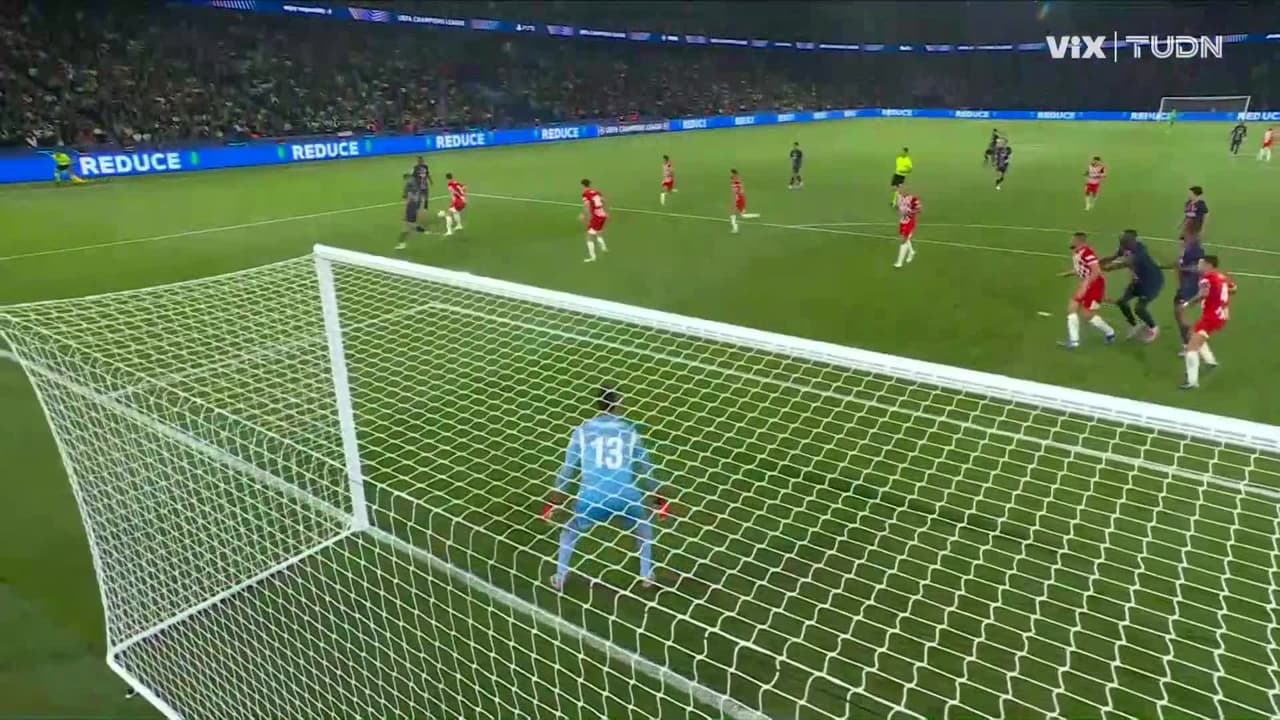 ¡Disparo letal de Dembélé que es contenido!