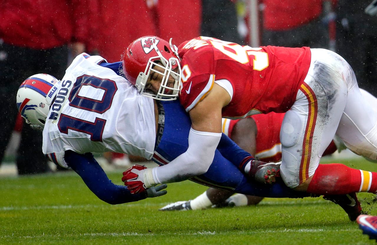 Los Kansas City Chiefs vencieron 30 - 22 a los Buffalo Bills para ligar 5 victorias.