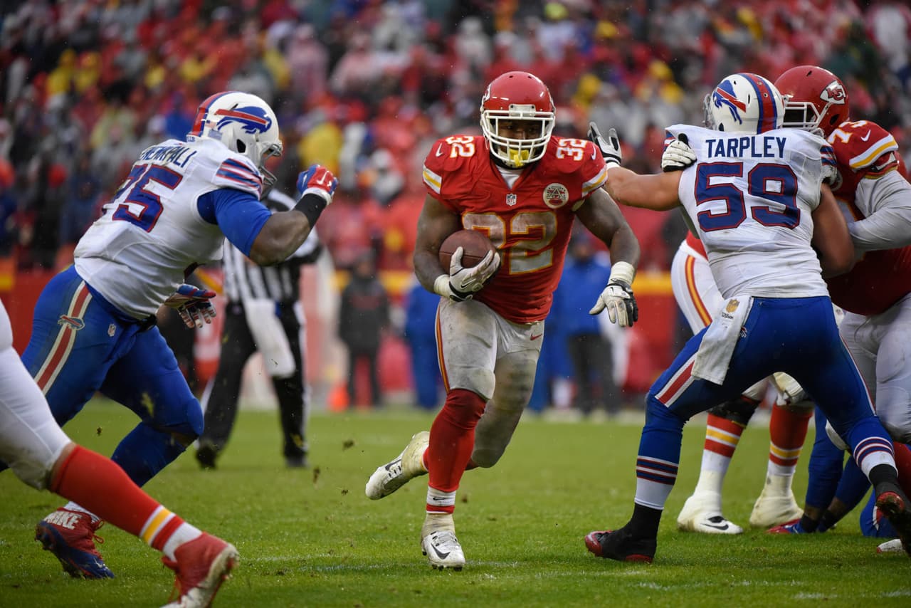 Los Kansas City Chiefs vencieron 30 - 22 a los Buffalo Bills para ligar 5 victorias.