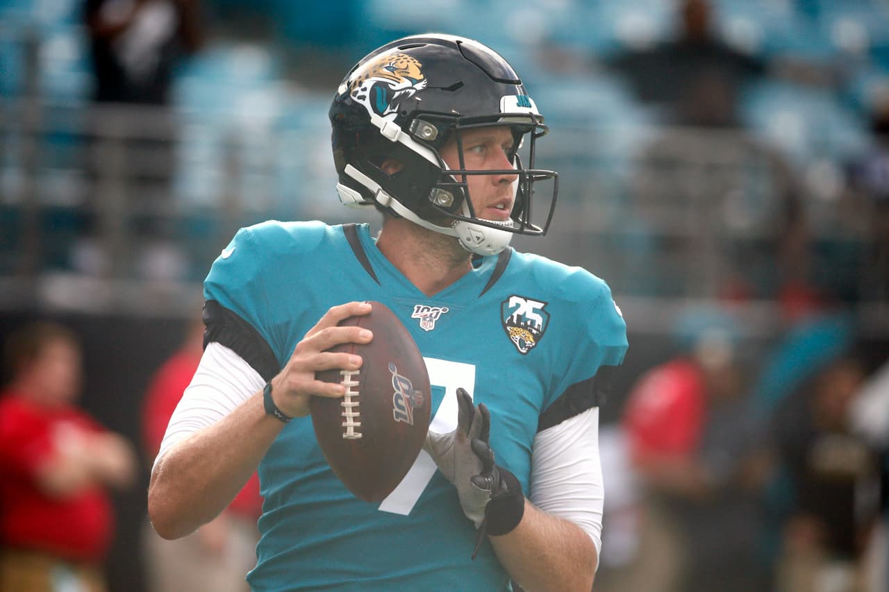 Jaguars traspasa a Nick Foles a Chicago