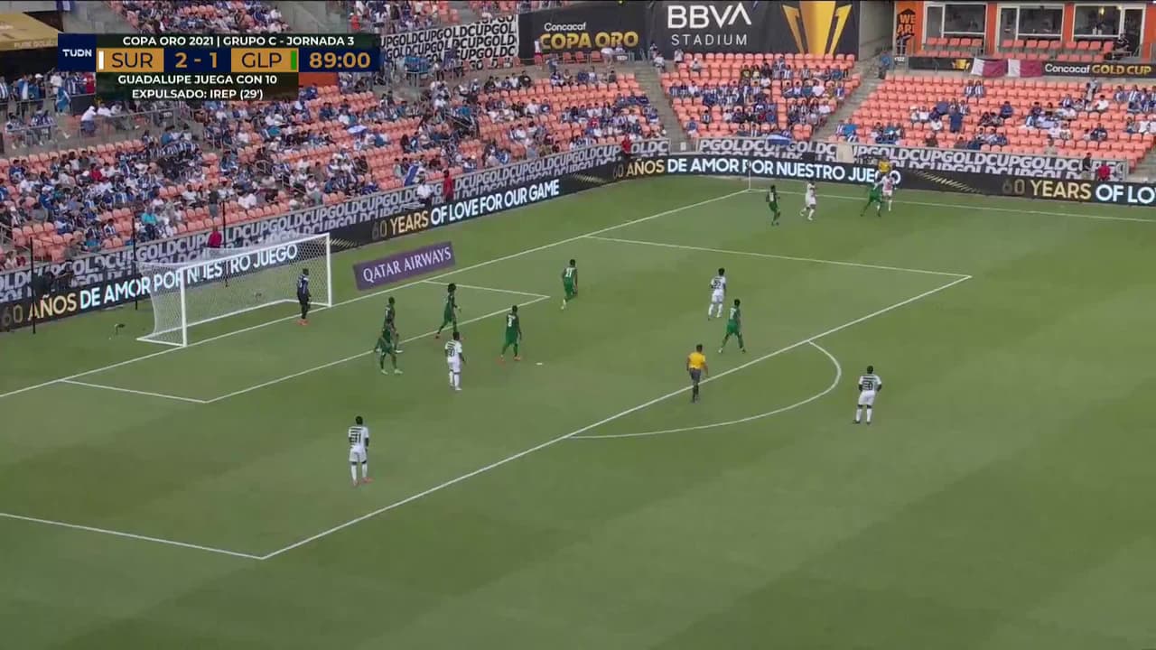 ¡TIRO ATAJADO! disparo por Damil Dankerlui.