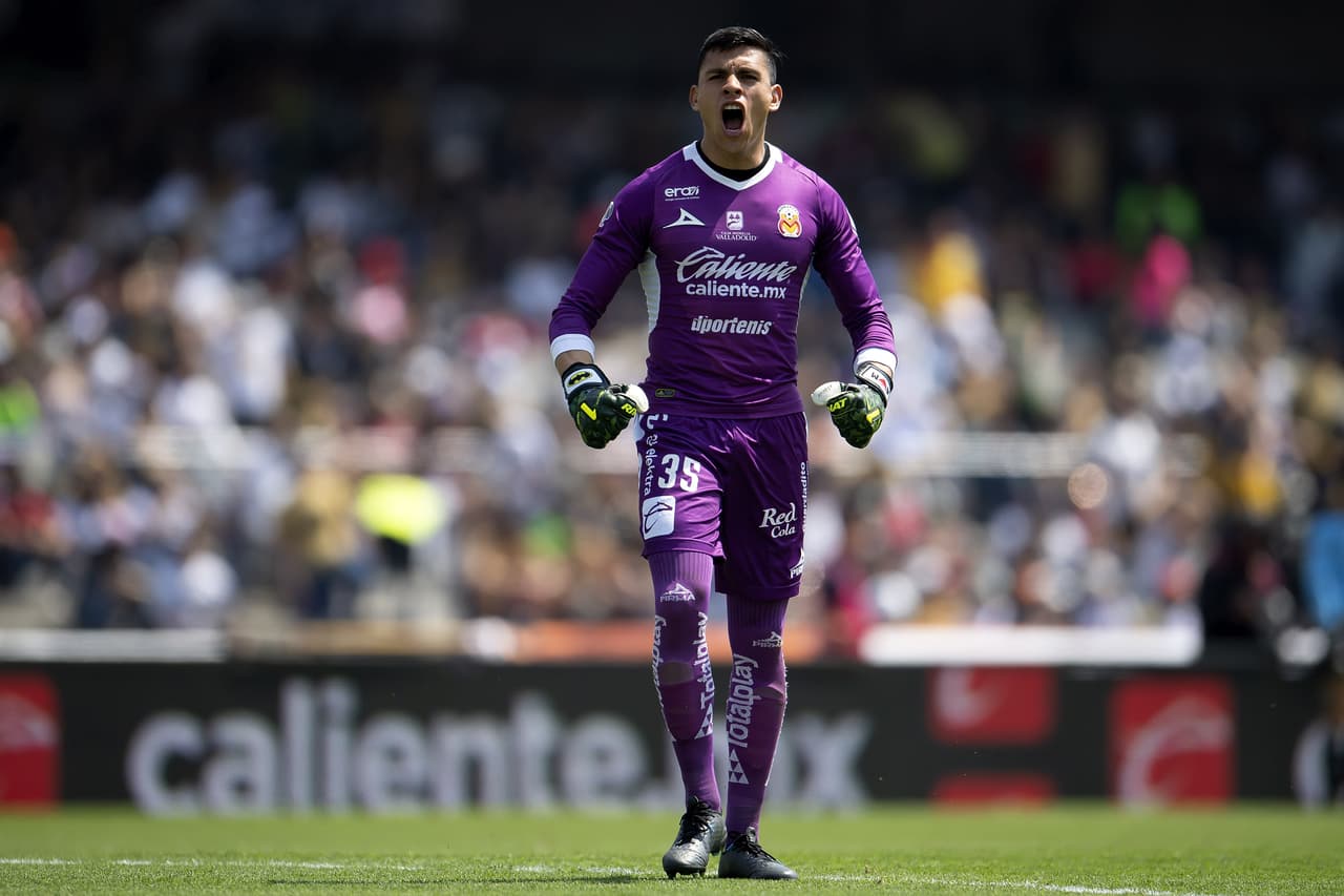 Luis Malagón tampoco cumpliría con la edad al pasarse ligeramente.